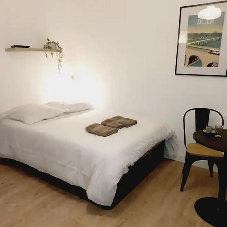Апартаменти Le 29 Cuty, Wifi, A 3Min De La Gare Sncf Ажен Екстер'єр фото