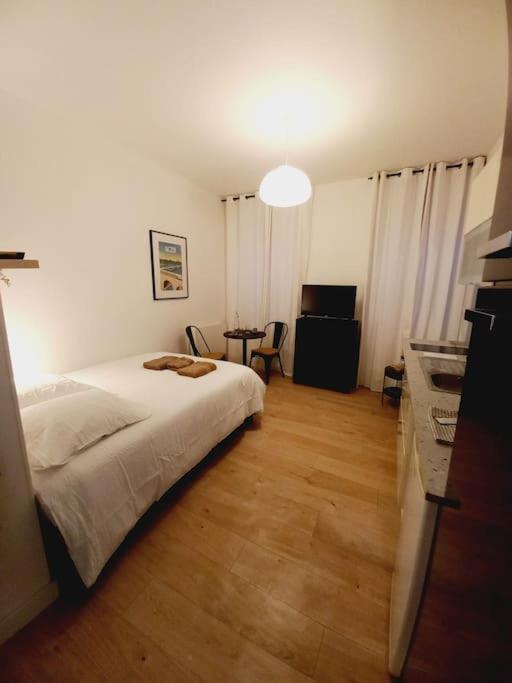 Апартаменти Le 29 Cuty, Wifi, A 3Min De La Gare Sncf Ажен Екстер'єр фото
