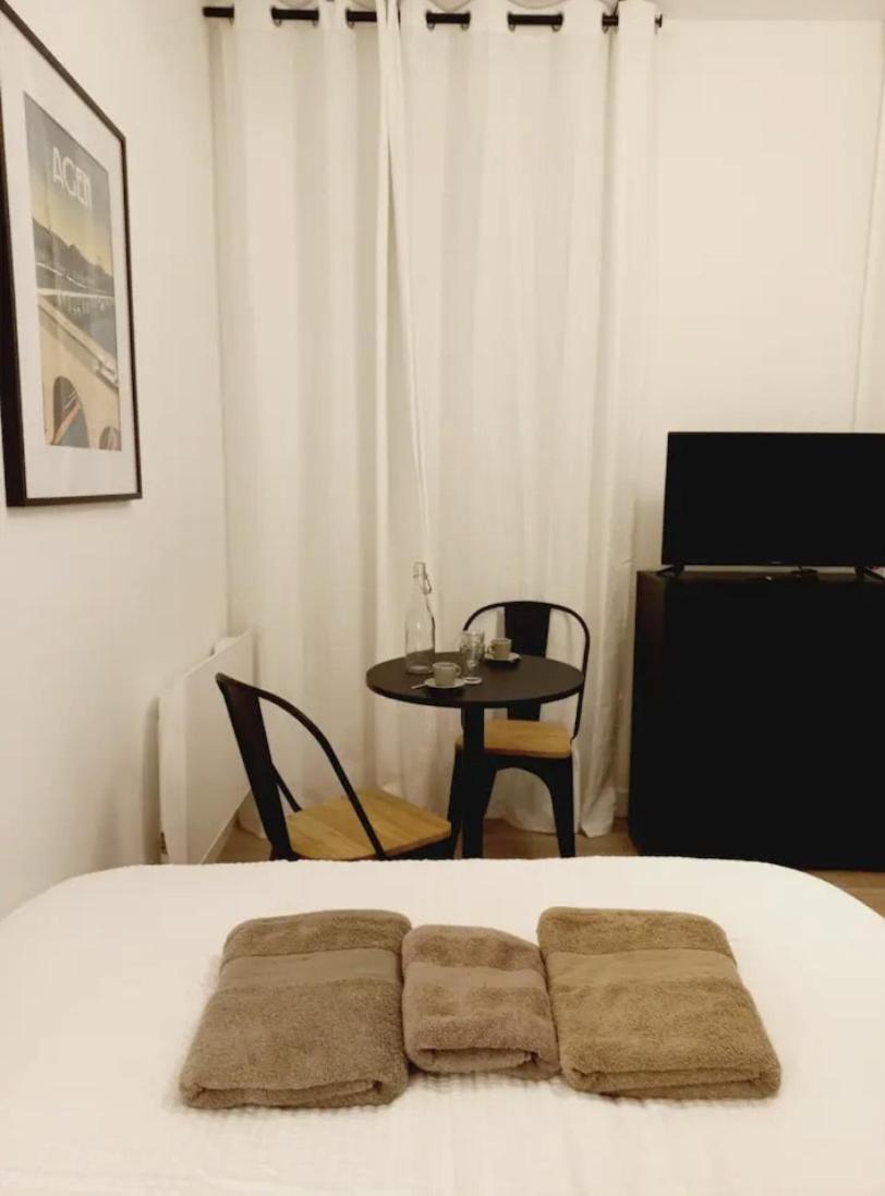 Апартаменти Le 29 Cuty, Wifi, A 3Min De La Gare Sncf Ажен Екстер'єр фото